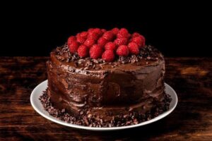 delicious-chocolate-cake-making