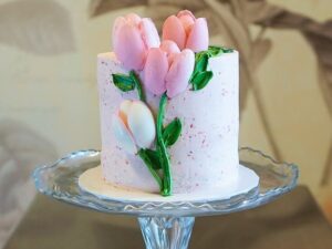 tulip-flowers-cake-decorating