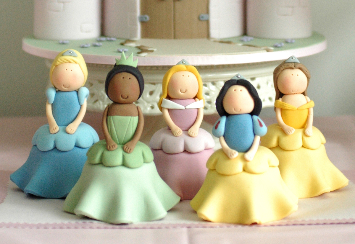 Fondant-figurines-for-beginners